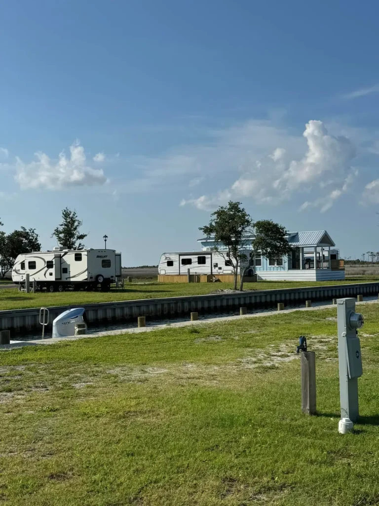 Full Hookup RV Sites